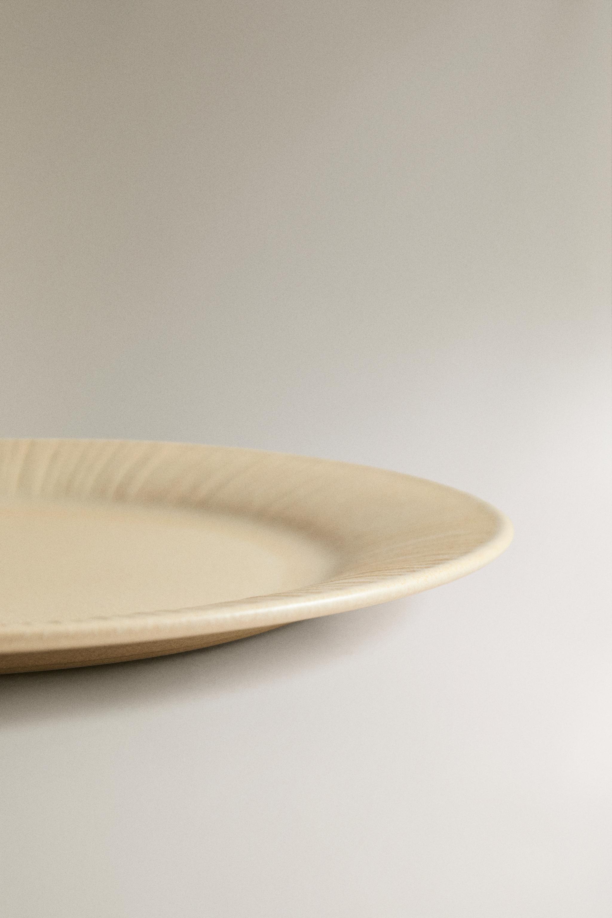 ASSIETTE PLATE GRÈS RAYÉ